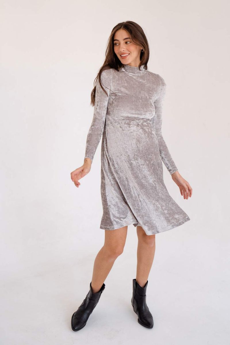 Платье для беременных свободного кроя с приятного к телу материала цвет серый