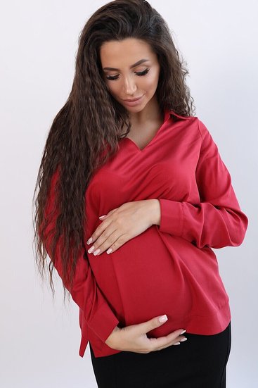 Лаконичная нежная блузка для беременных красная хлопковая прямого кроя