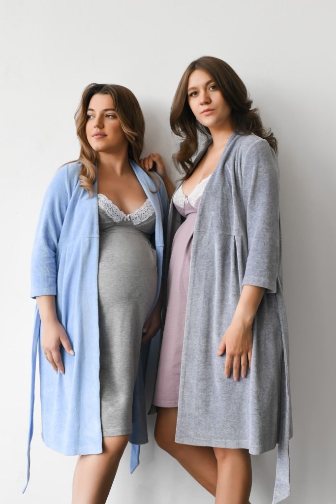 Велюровый халат для беременных и кормящих теплый