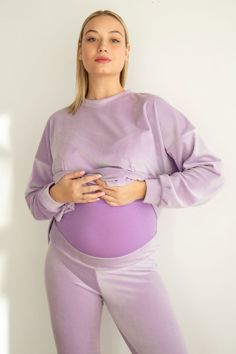 Плюшевый костюм для беременных и кормящих мам
