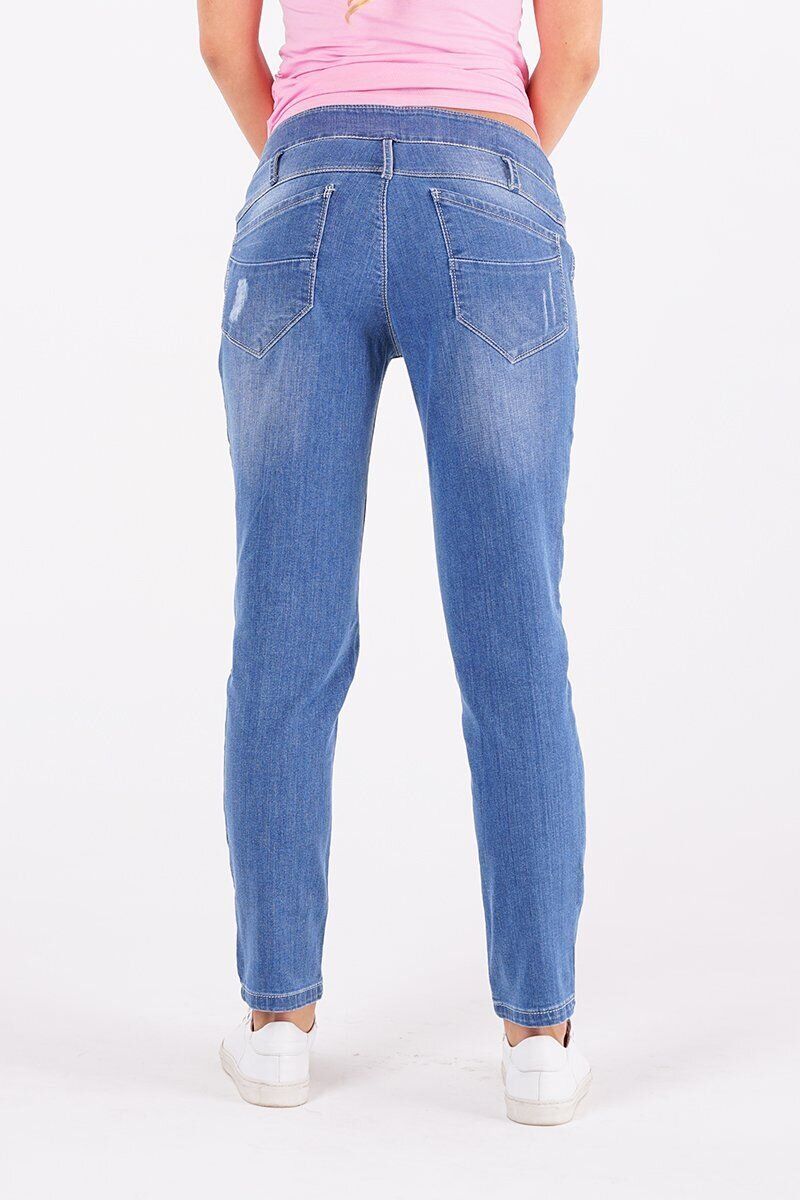 Стильные джинсы-бойфренды для беременных "рваные" синего цвета