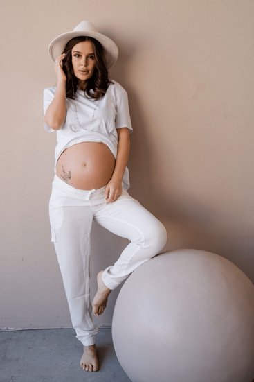 Штани для вагітних, майбутніх мам
