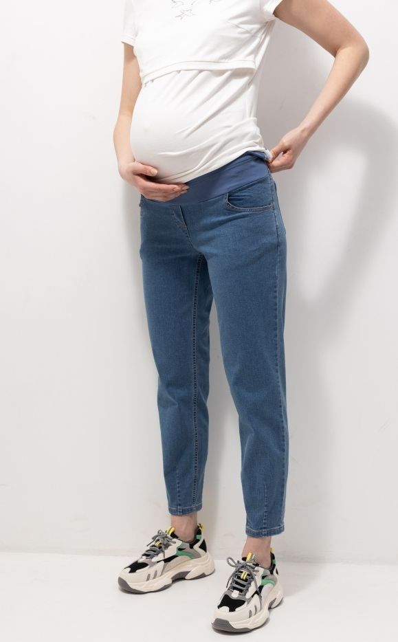 Темно-голубые джинсы МОМ для беременных из тонкого джинса