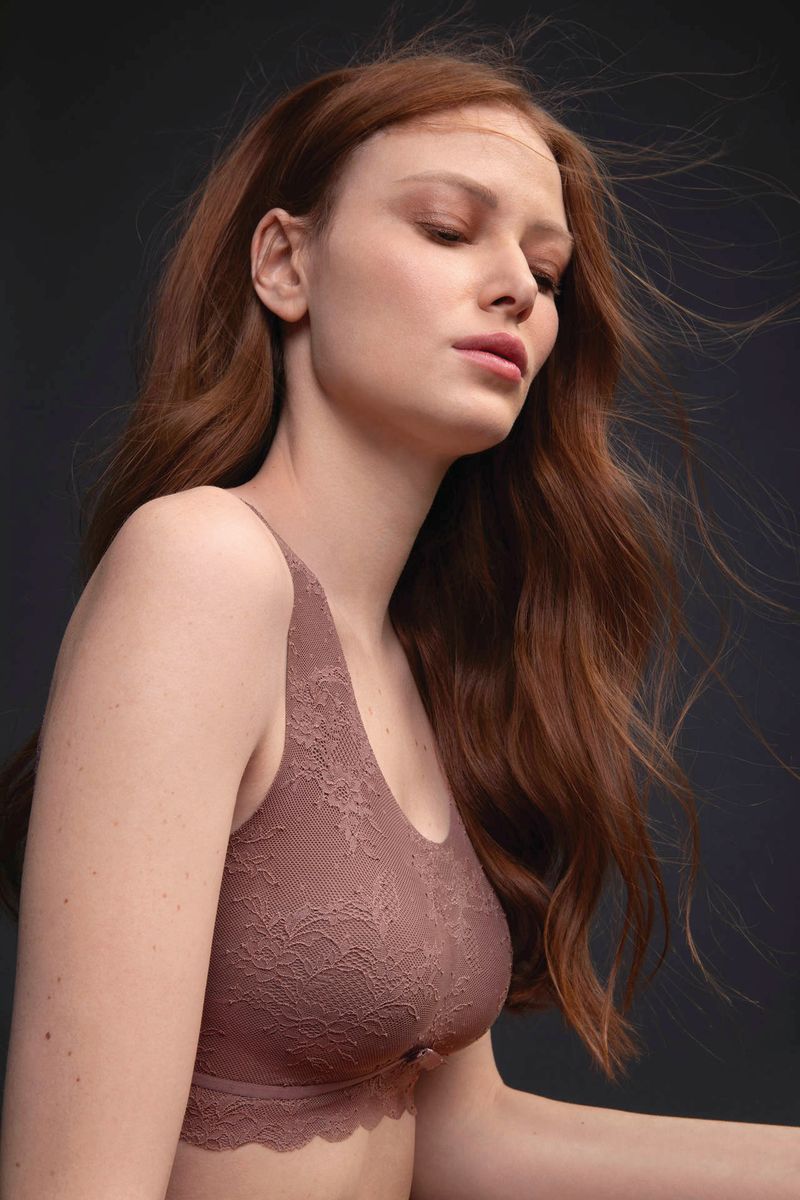 Мереживний бюстгальтер-топ Anita "ESSENTIALS LACE" L Ягідний (769 5400)